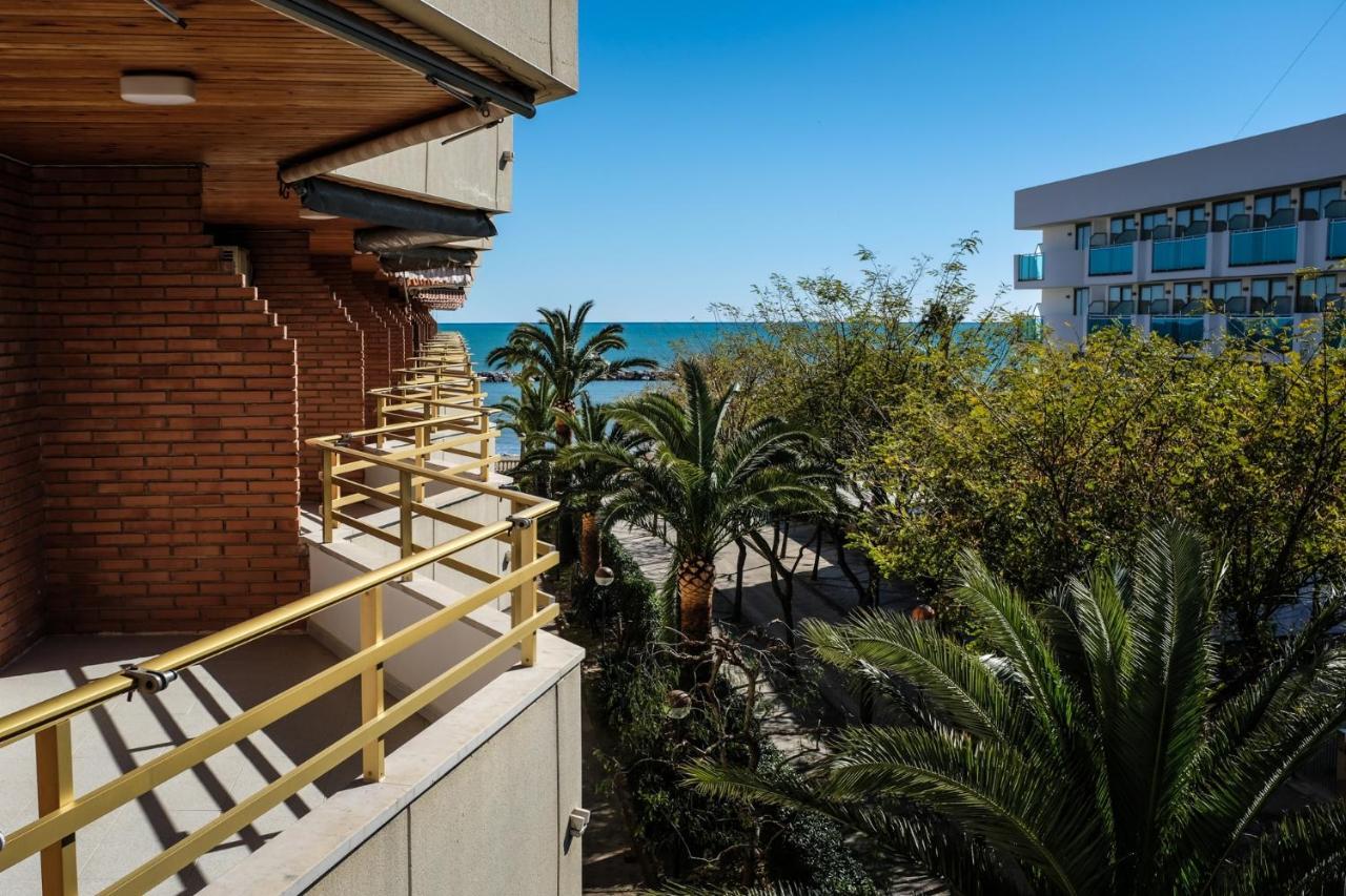 Apartamentos Marina Sol De Espana Cambrils Exteriör bild